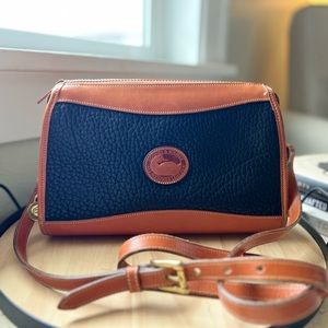 Vintage Dooney & Bourke All Weather Leather shoulder crossbody bag